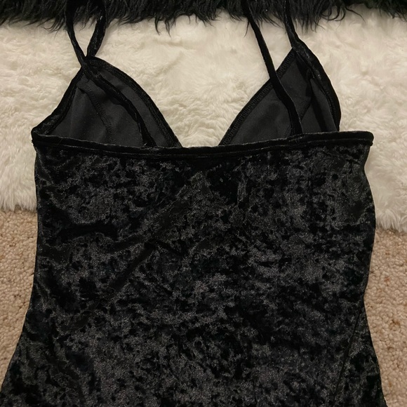 Velvet Body suit - Picture 2 of 2